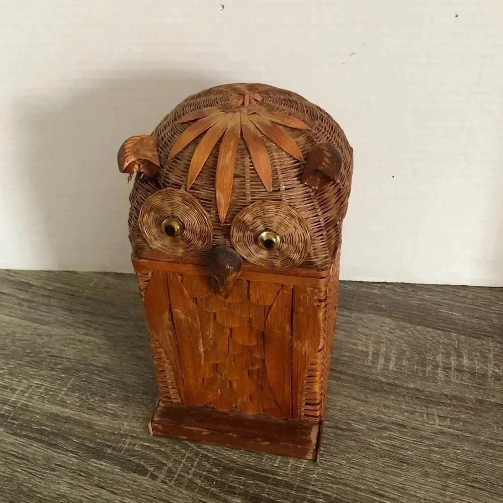 Vtg Handwoven Owl Box
